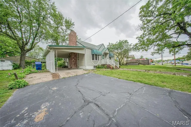 $167,000 | 103 South Ellen Street, Dixon, MO 65459