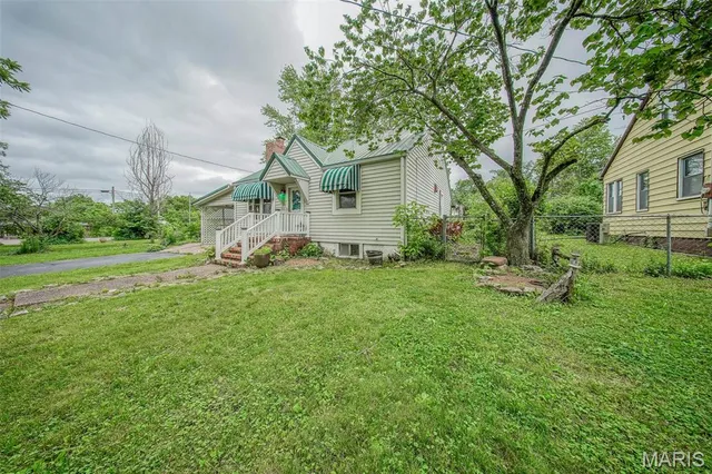 $167,000 | 103 South Ellen Street, Dixon, MO 65459