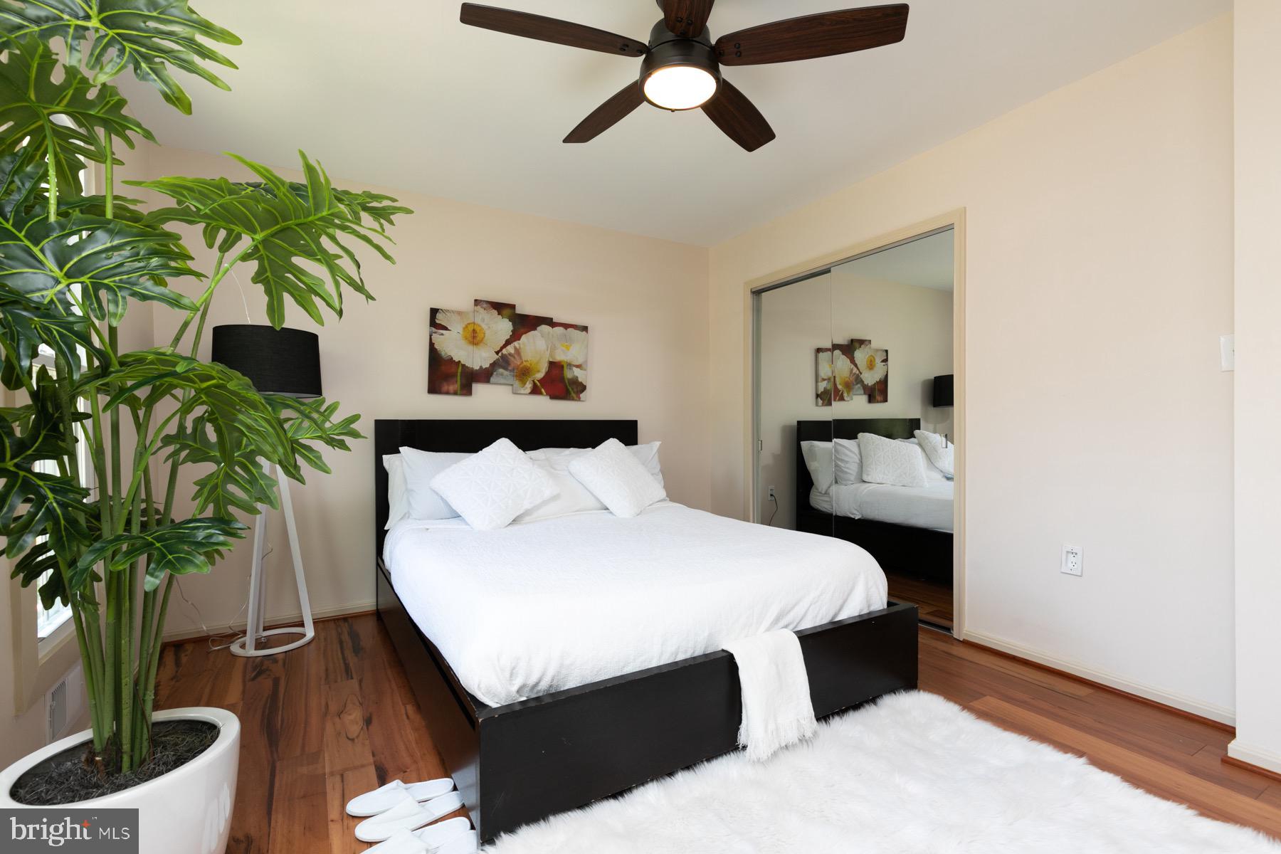 9079 Brook Ford Road Burke, VA 22015 - Photo 22 of 40 Master's Bedroom/ Upper Level