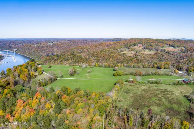 $40,000 | Lot 20 Amonett Circle, Byrdstown, TN 38549