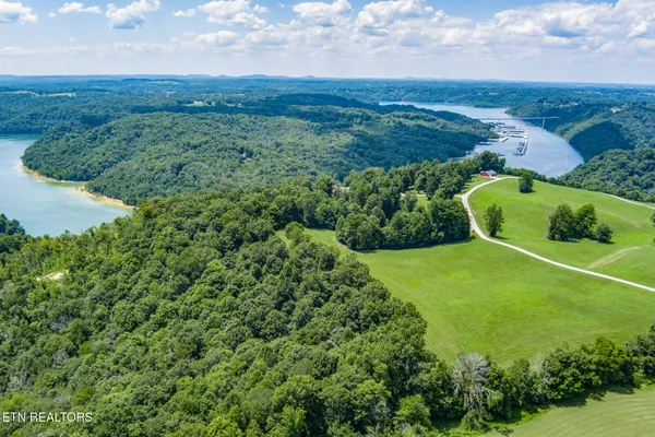 $40,000 | Lot 20 Amonett Circle, Byrdstown, TN 38549