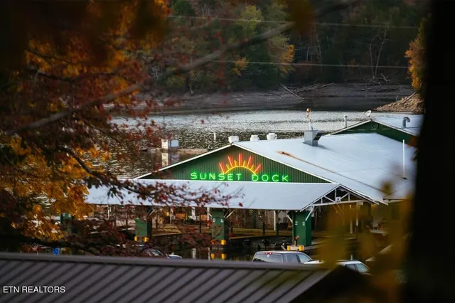 $40,000 | Lot 20 Amonett Circle, Byrdstown, TN 38549