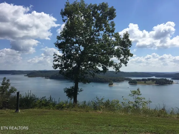 $40,000 | Lot 20 Amonett Circle, Byrdstown, TN 38549