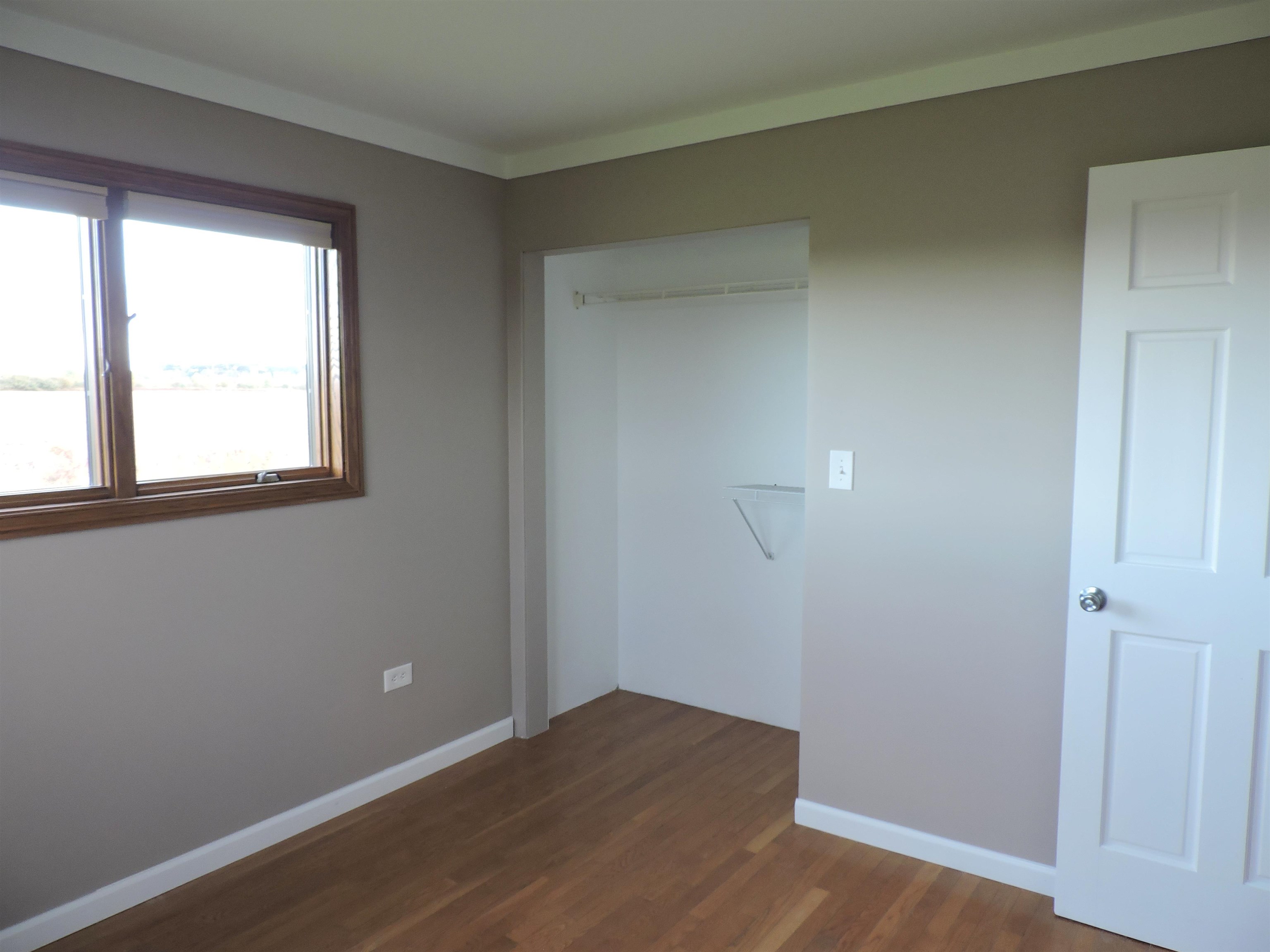 1126 East Parish Road Kawkawlin, MI 48631 - Photo 18 of 32