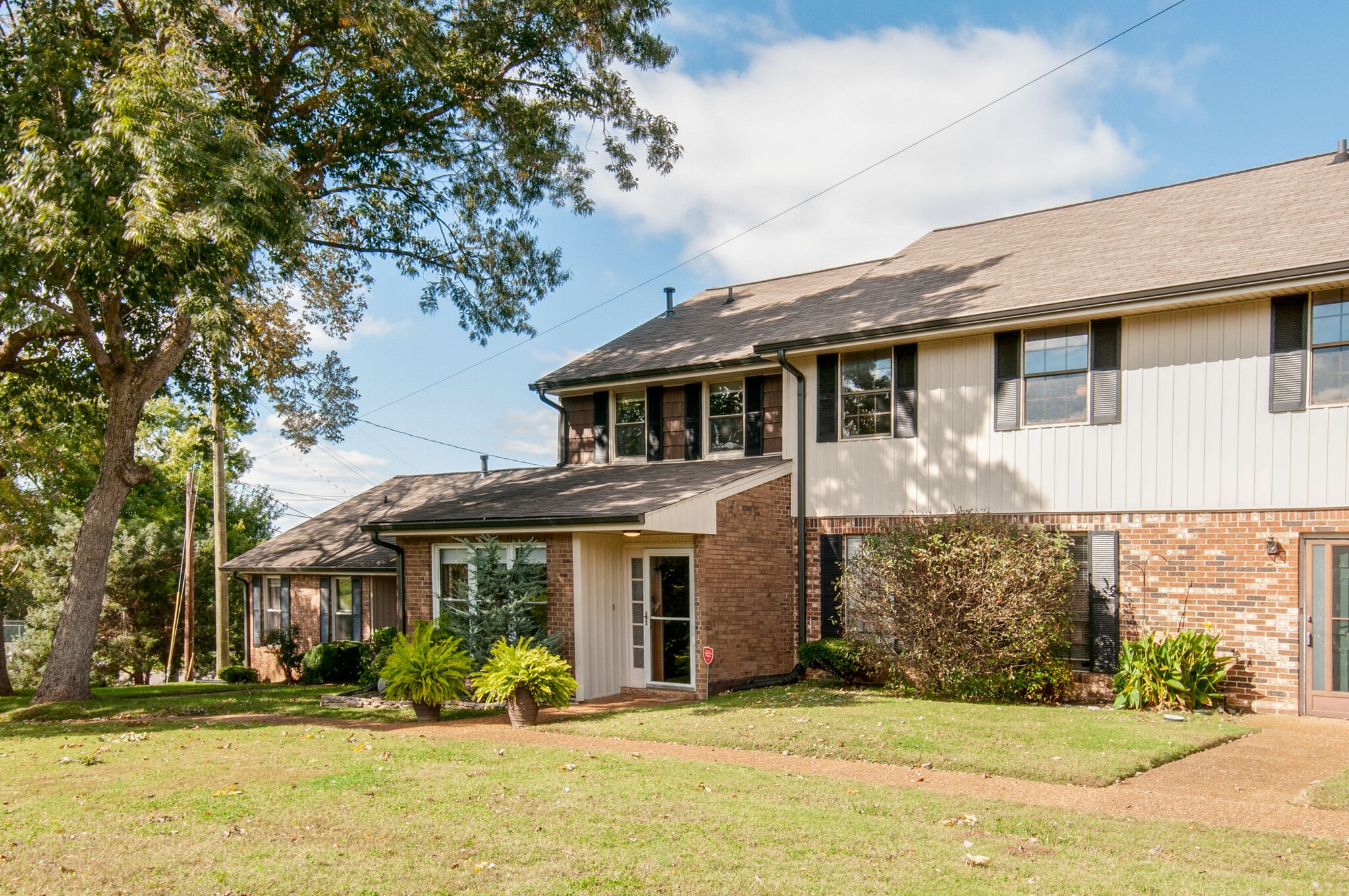 4001 Anderson Road, Unit R102 Nashville, TN 37217 - Photo 4 of 37 Gallery Image 4