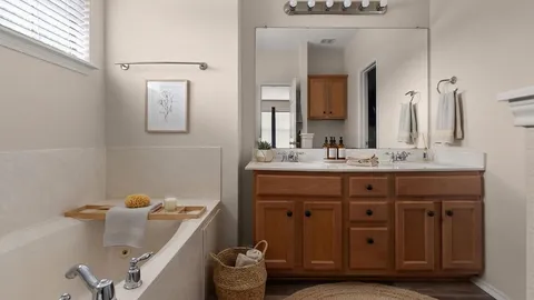 $259,900 | 14815 Avery Ranch Boulevard, Unit 1401, Austin, TX 78717