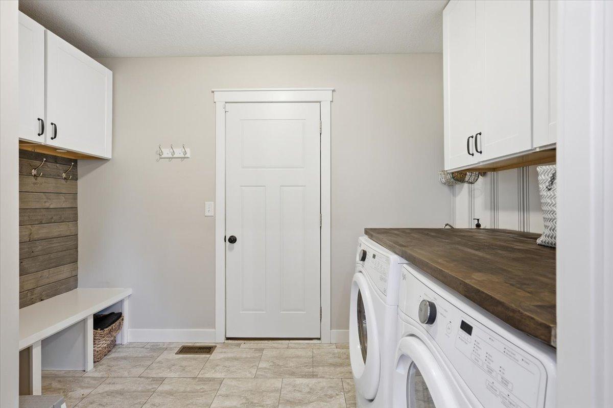 709 North Bay Road Somerset, WI 54025 - Photo 9 of 31