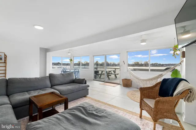 $3,500 | 7609 Iroquois Avenue, Baltimore, MD 21219