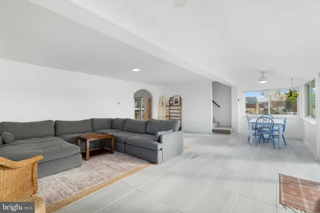 $3,500 | 7609 Iroquois Avenue, Baltimore, MD 21219