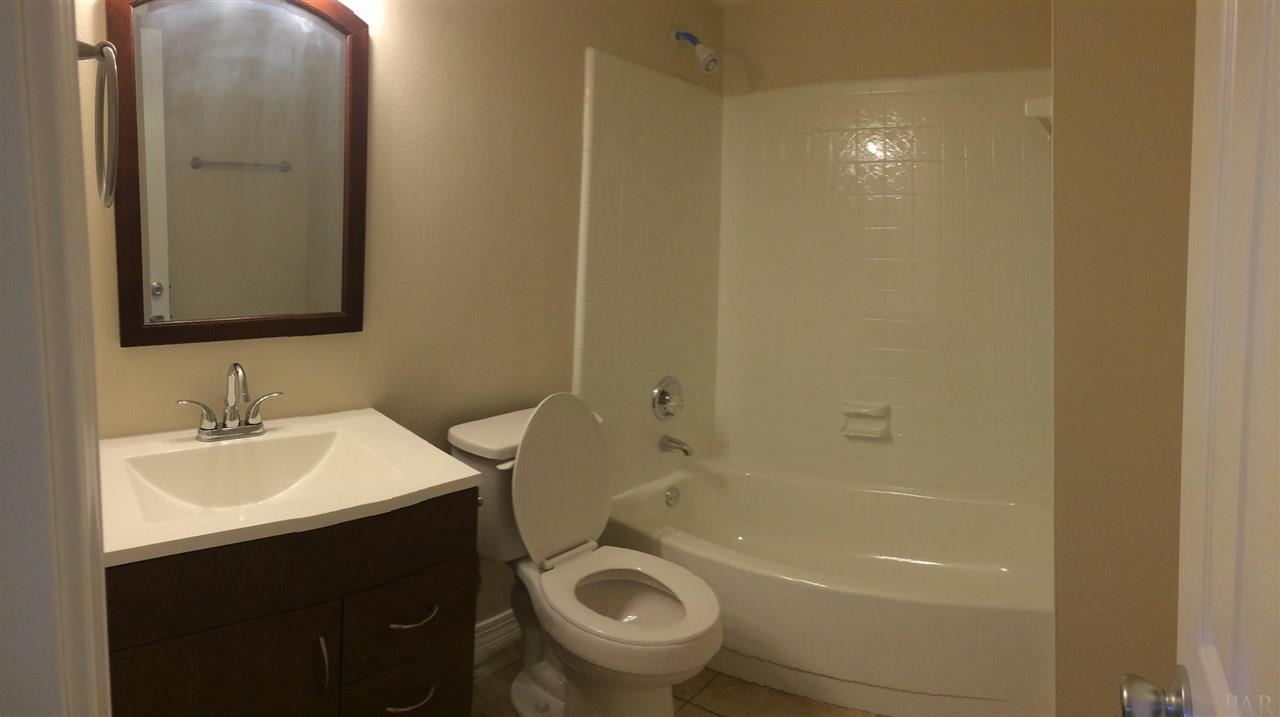 5601 Northrop Road Milton, FL 32570 - Photo 14 of 19 Gallery Image 14