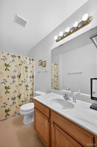 $350,000 | 912 Waterford Villas Court, Lake St. Louis, MO 63367