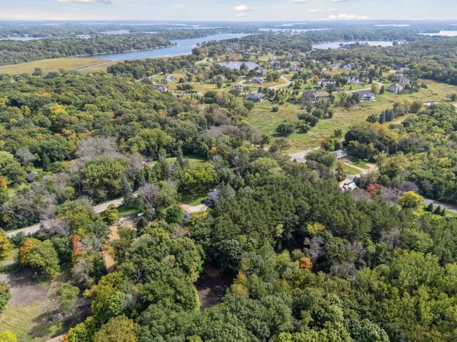 $3,285,000 | 305 North Shore Drive West, Minnetrista, MN 55364