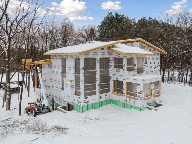 $3,285,000 | 305 North Shore Drive West, Minnetrista, MN 55364