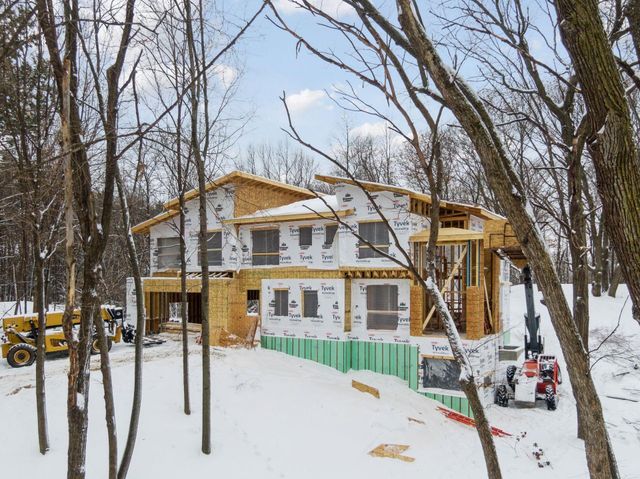 $3,800,000 | 305 North Shore Drive West, Minnetrista, MN 55364