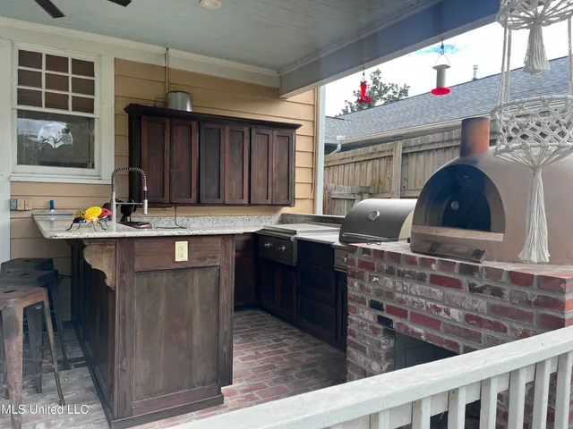 $349,000 | 414 South Union Street, Natchez, MS 39120