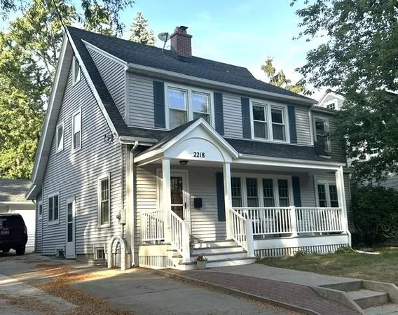 $875,000 | 2218 Hillington Way, Madison, WI 53726