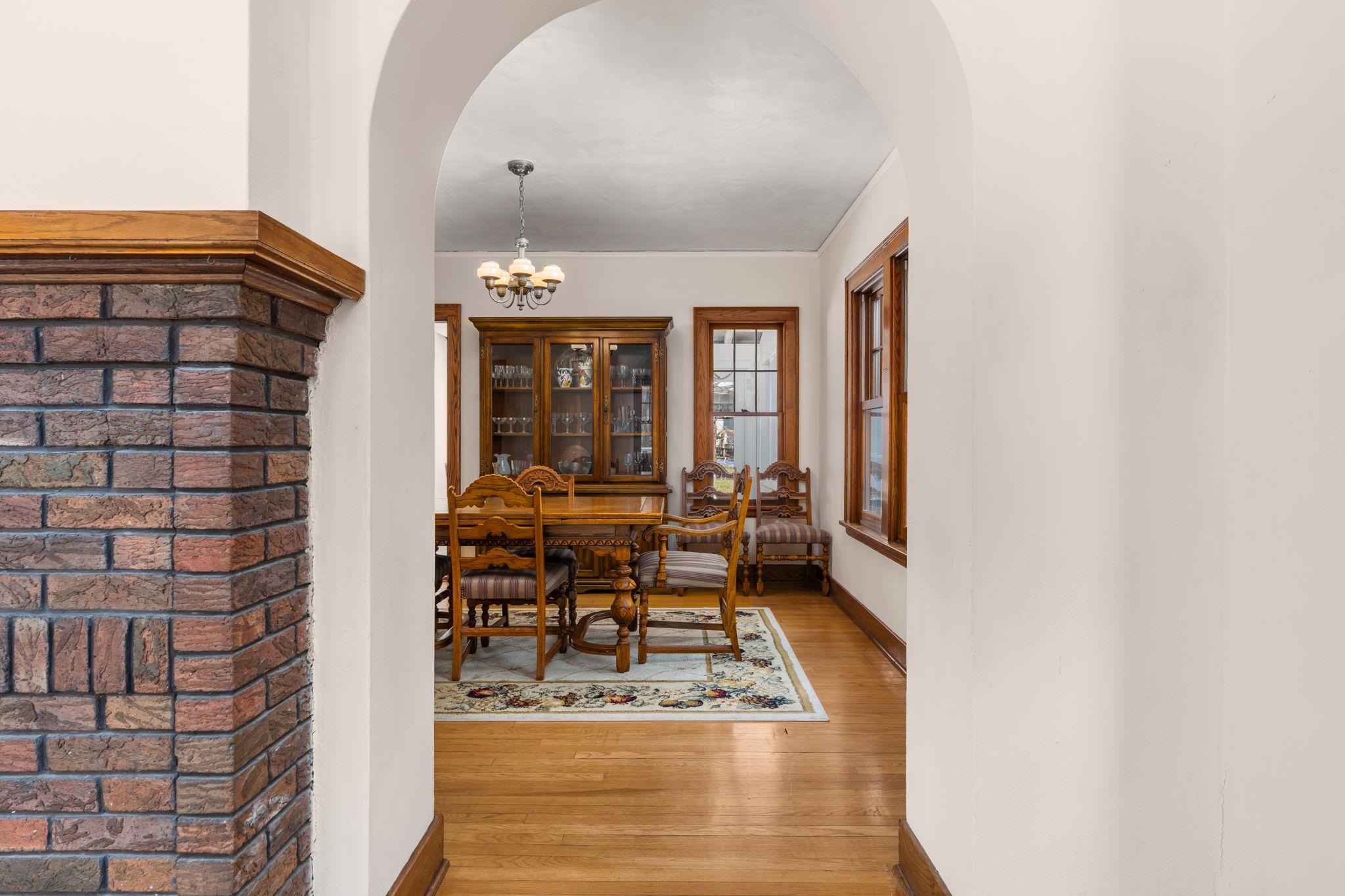 2218 Hillington Way Madison, WI 53726 - Photo 14 of 48