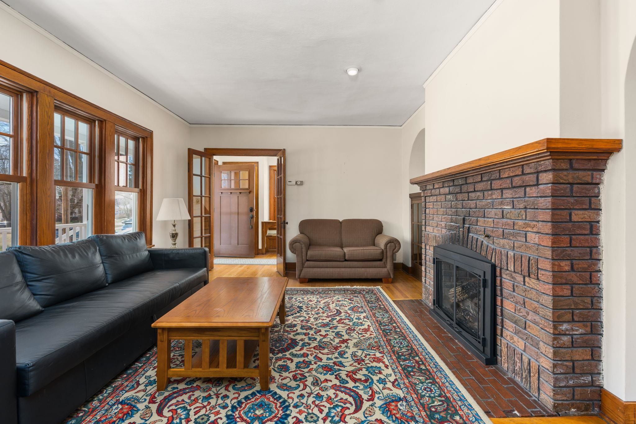 2218 Hillington Way Madison, WI 53726 - Photo 9 of 48