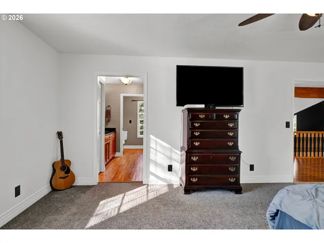 $650,000 | 1040 Arcadia Drive, Roseburg, OR 97471