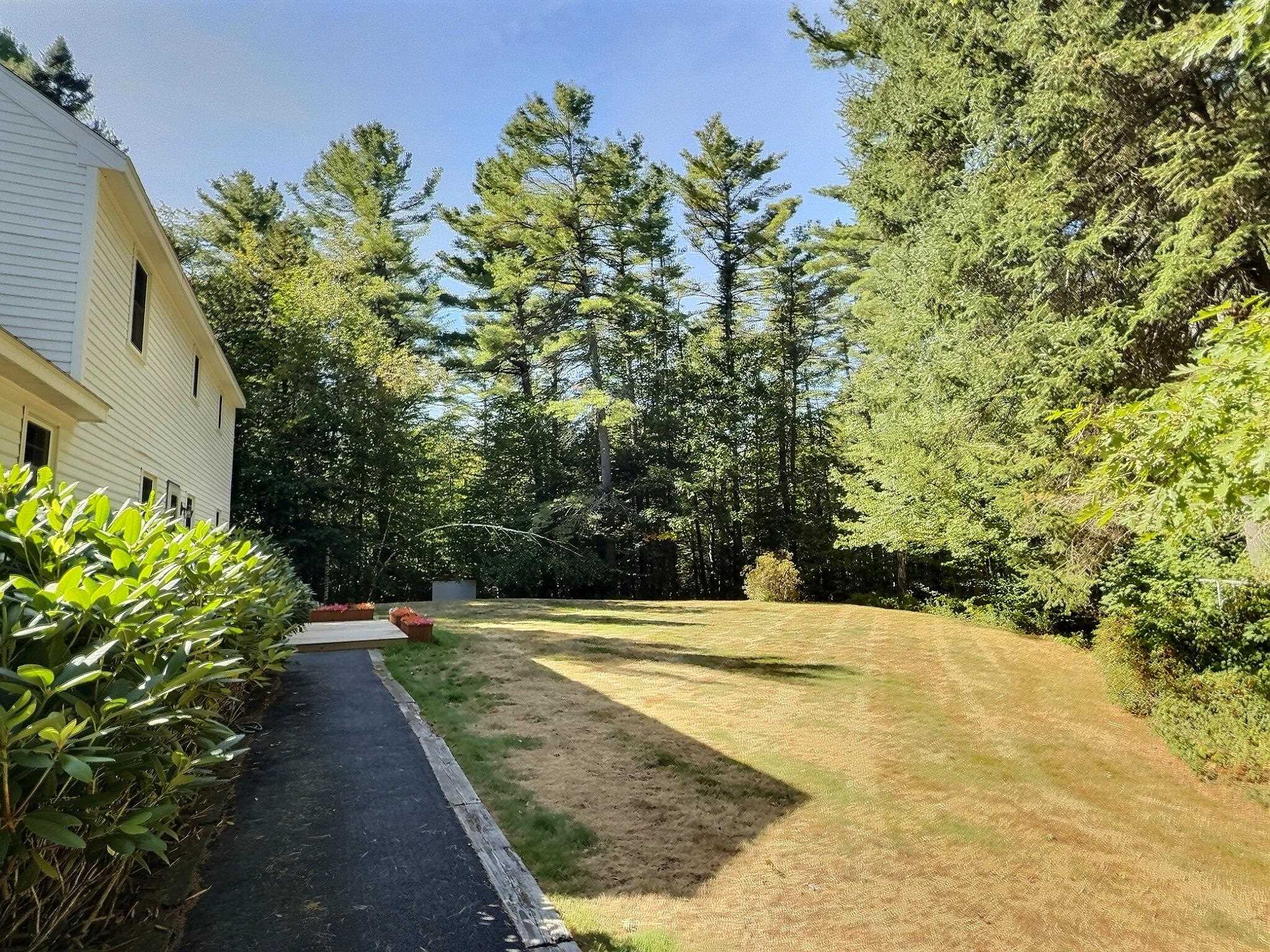 195 Pine Hill Road New London, NH 03257 - Photo 20 of 24