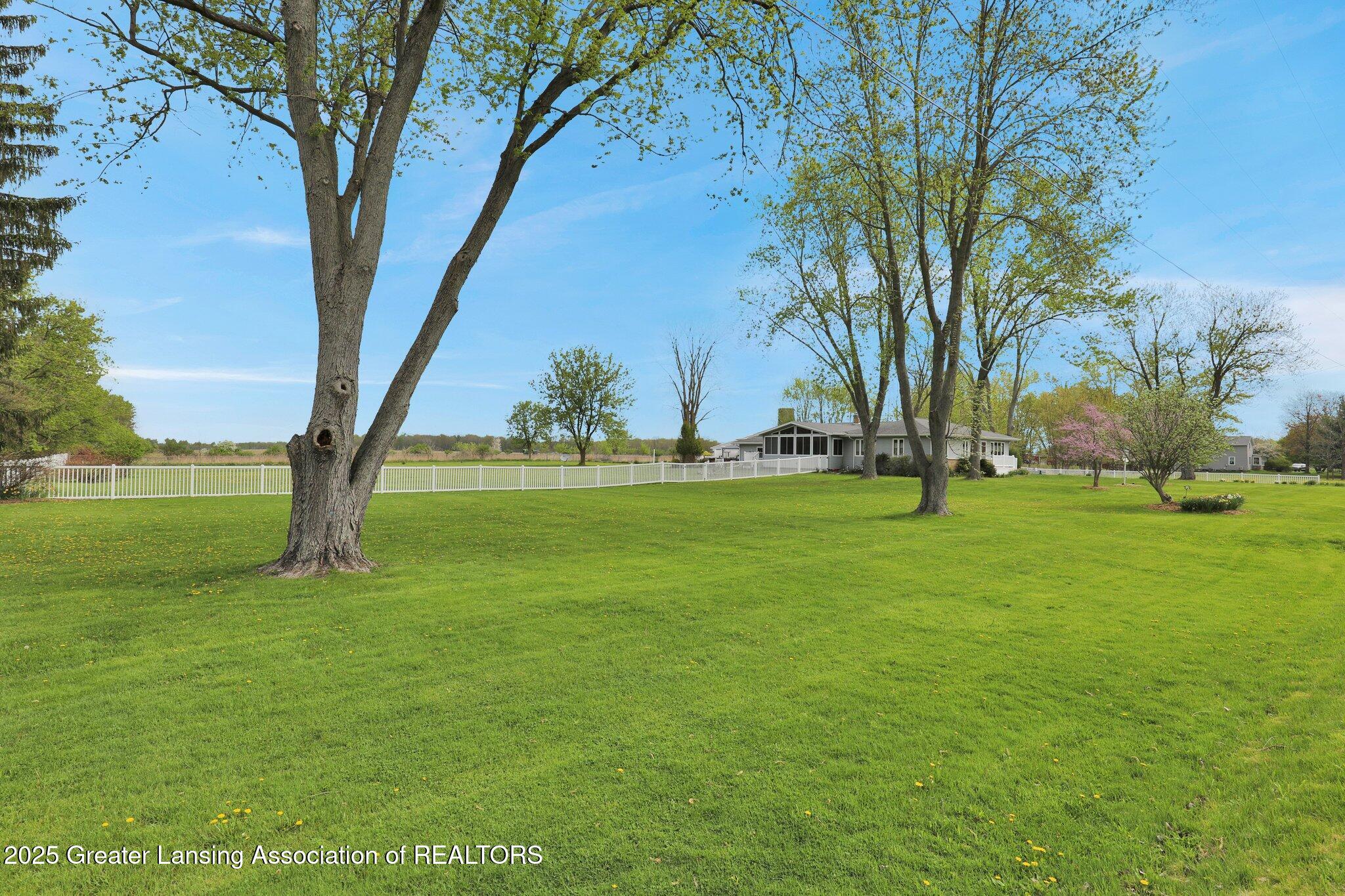 1904 West Columbia Road Mason, MI 48854 - Photo 49 of 57 16-web-or-mls-Open Ended Media-16