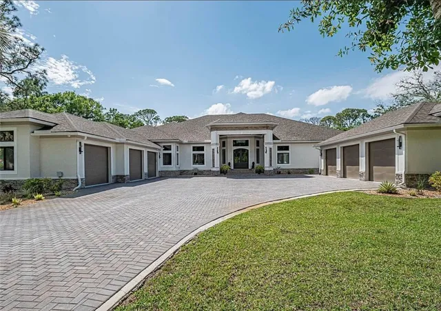 $2,300,000 | 145 24th Avenue, Vero Beach, FL 32962