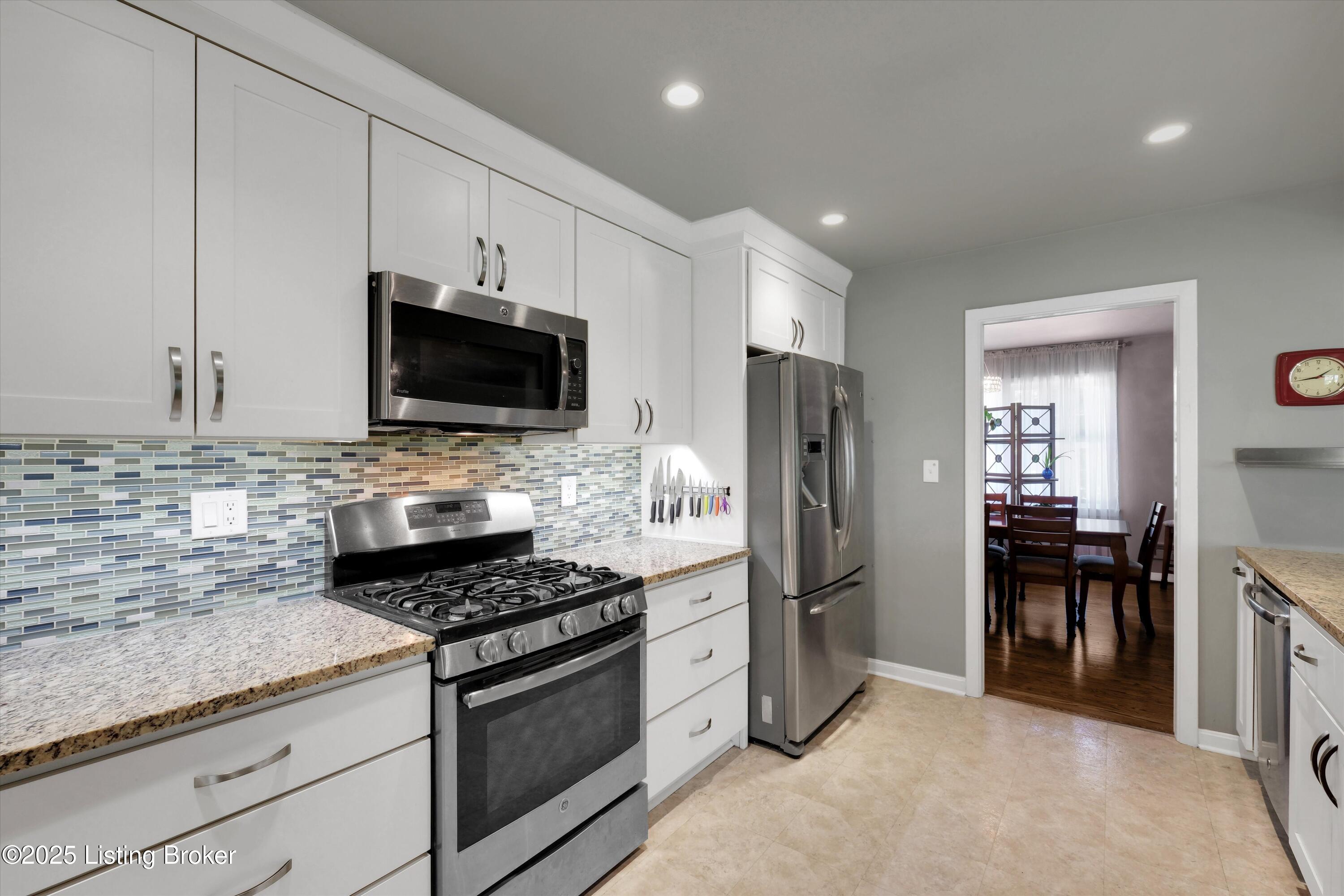 7810 Pine Ridge Road Louisville, KY 40241 - Photo 15 of 49 Kitchen