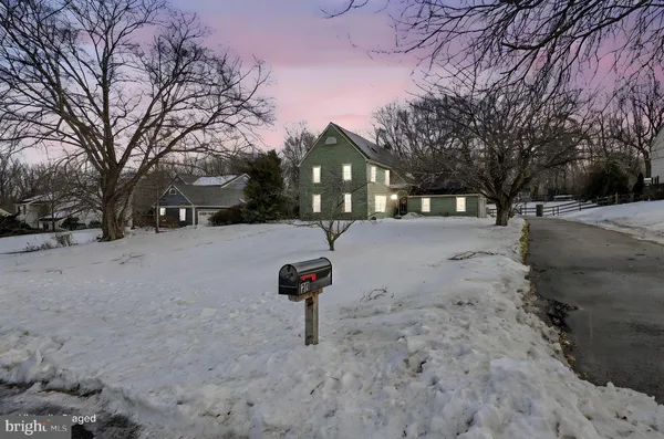 $619,900 | 21 Farmingdale Lane, Newark, DE 19711