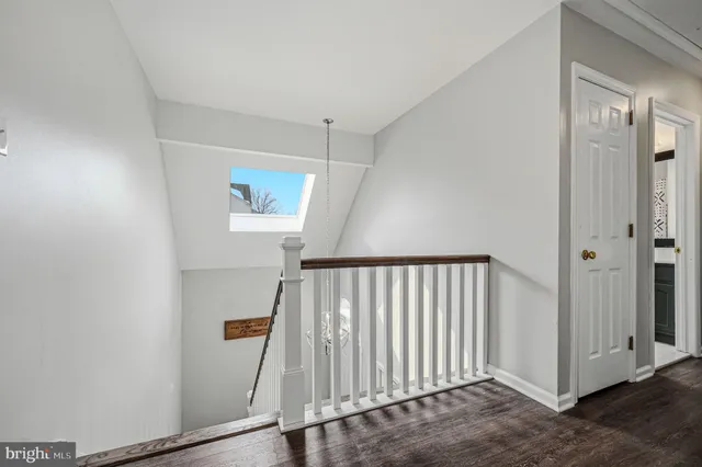 $645,000 | 21 Farmingdale Lane, Newark, DE 19711