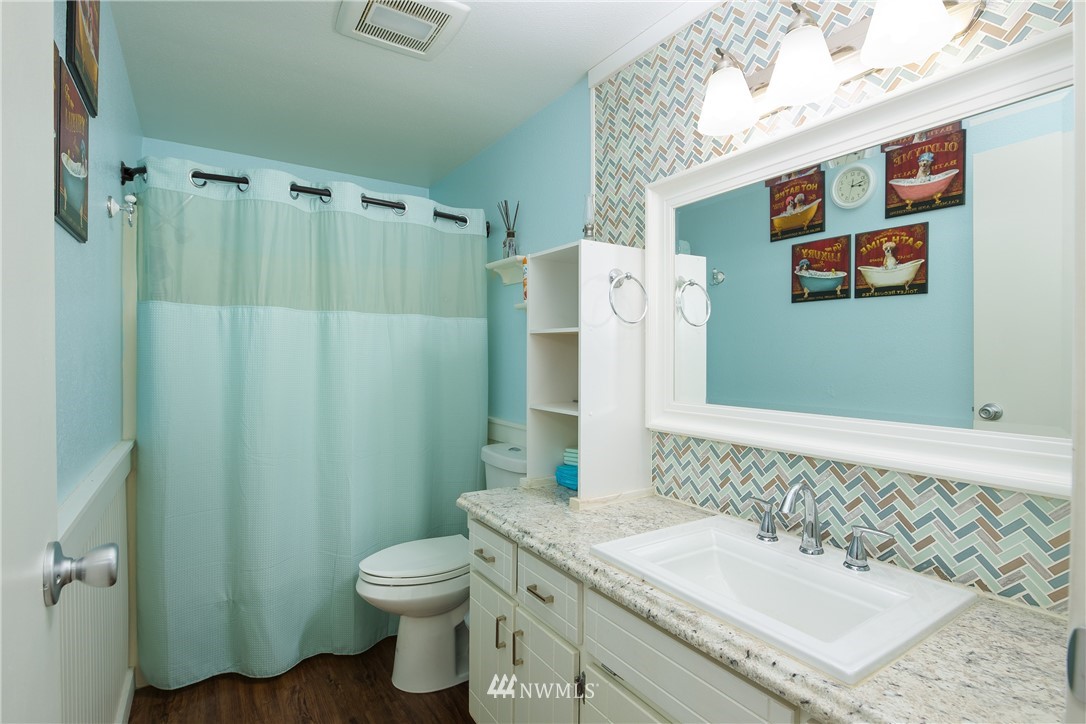 2434 Happy Valley Road Oak Harbor, WA 98277 - Photo 13 of 17 Gallery Image 13