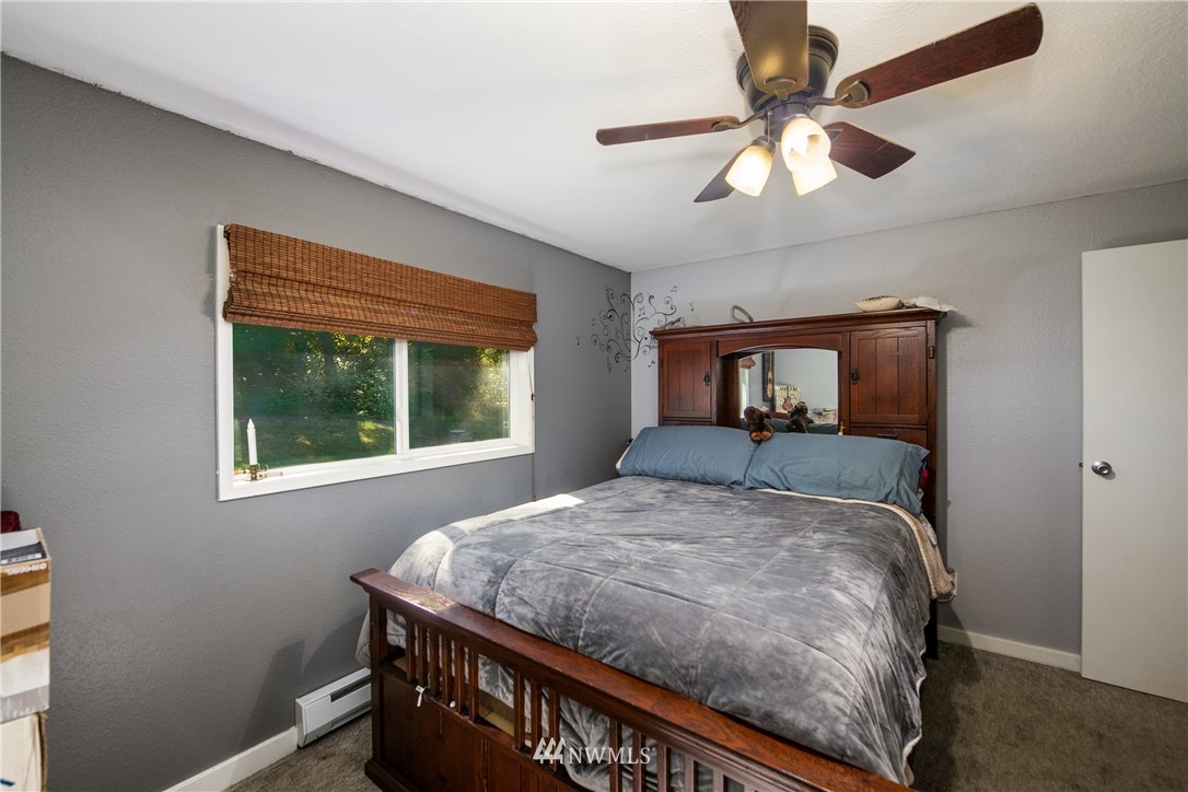 2434 Happy Valley Road Oak Harbor, WA 98277 - Photo 14 of 17 Gallery Image 14