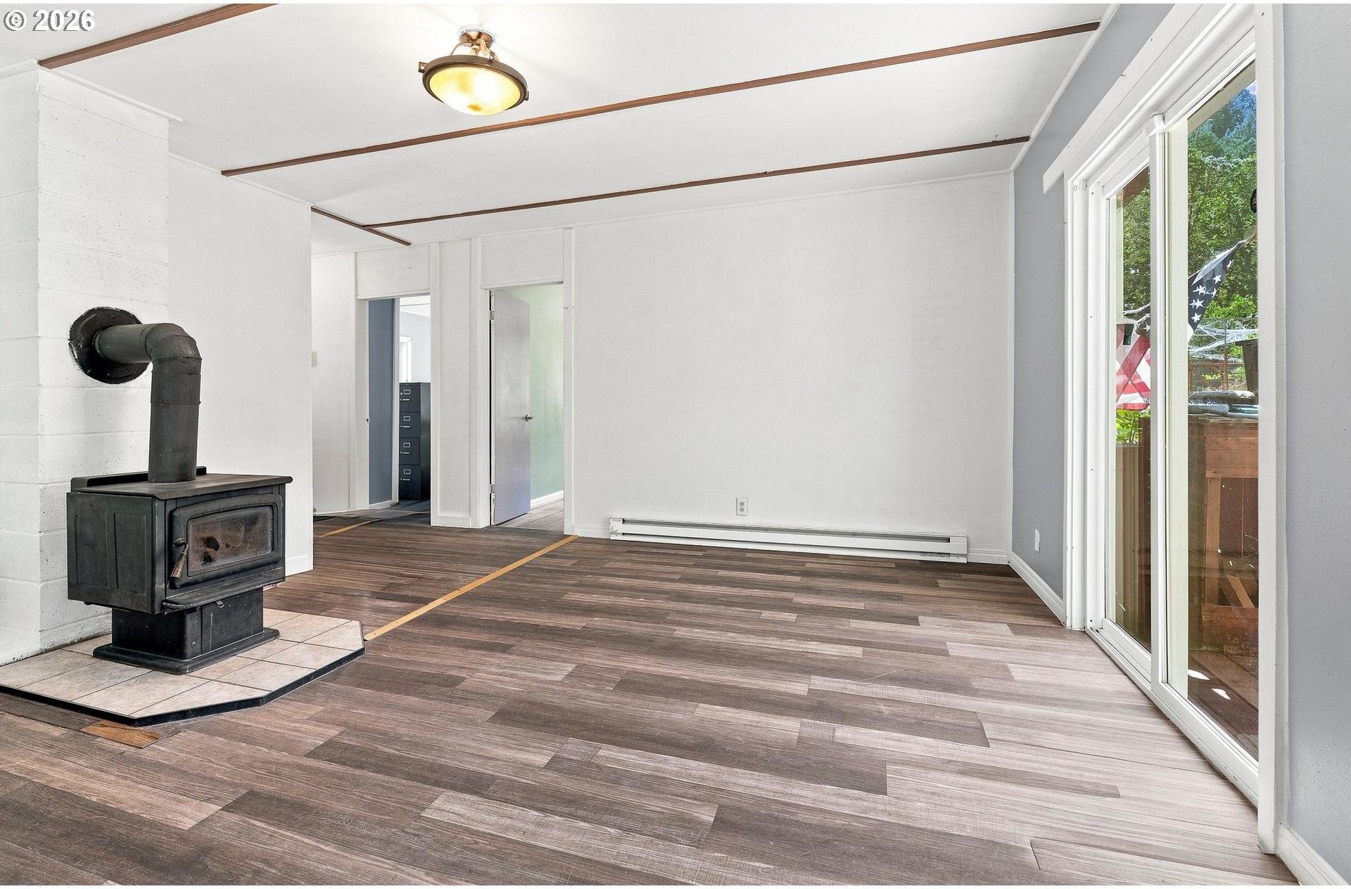 38497 Wendling Road Marcola, OR 97454 - Photo 6 of 41 Gallery Image 6
