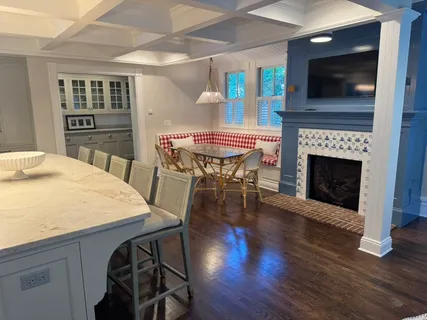 $2,595,000 | 464 Oakwood Avenue, Lake Forest, IL 60045