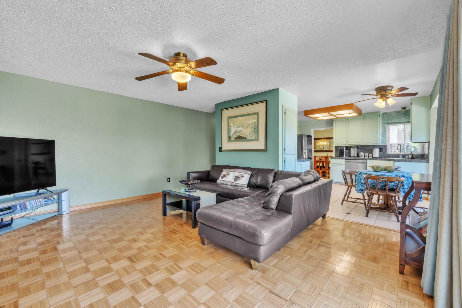 1083 Discovery Way Concord, CA 94521 - Photo 20 of 46