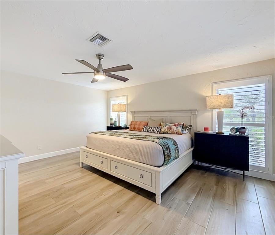 7861 Oliver Road Seminole, FL 33777 - Photo 19 of 37 Gallery Image 19