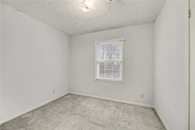 $180,000 | 5404 Pine Level Drive, Browns Summit, NC 27214