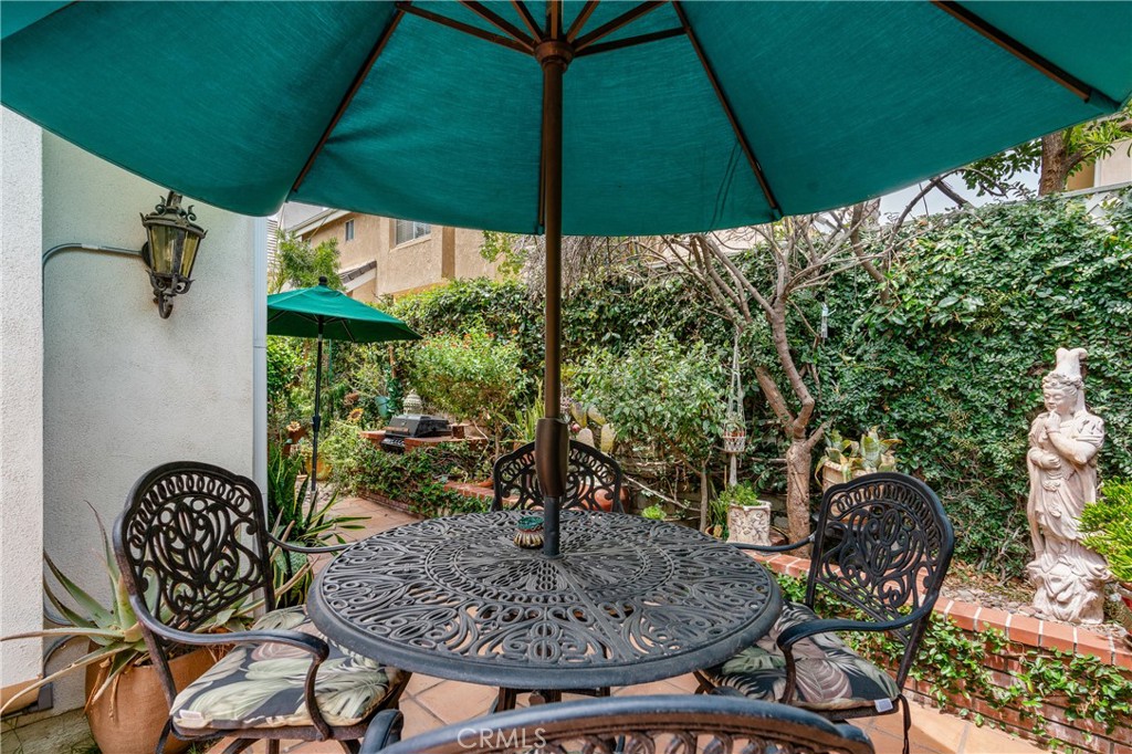 333 Genoa Street, Unit 6 Arcadia, CA 91006 - Photo 33 of 40 a view of outdoor space patio and outdoor kitchen