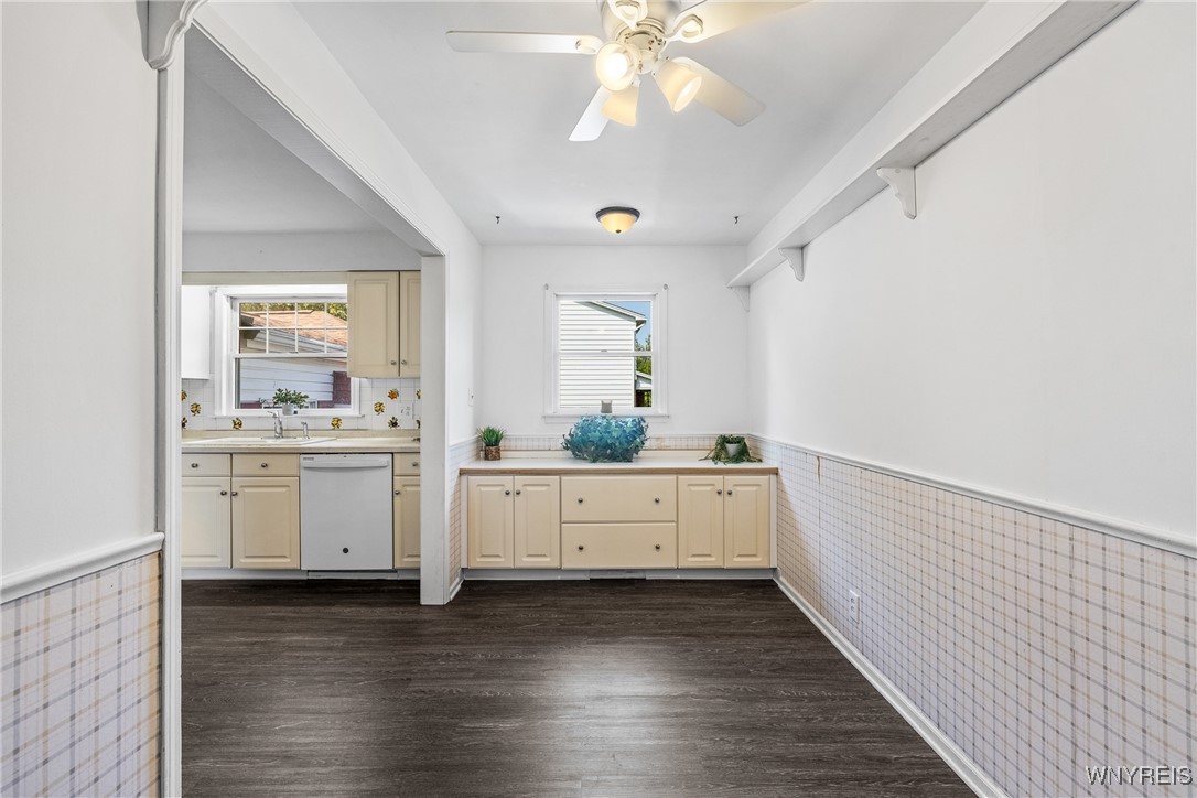 499 Lake Avenue Lancaster, NY 14086 - Photo 19 of 50