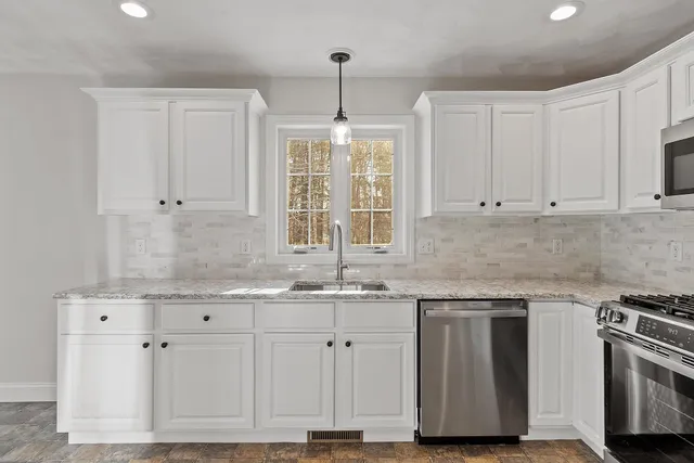 $3,000 | 50 Hadleigh Road, Unit 50, Windham, NH 03087