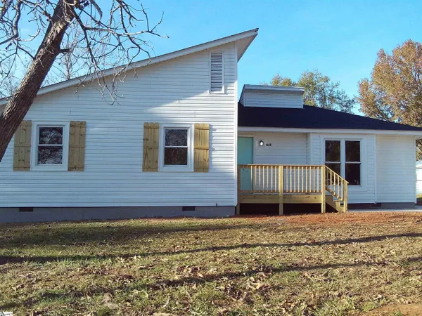$294,900 | 611 Bridwell Road, Travelers Rest, SC 29690