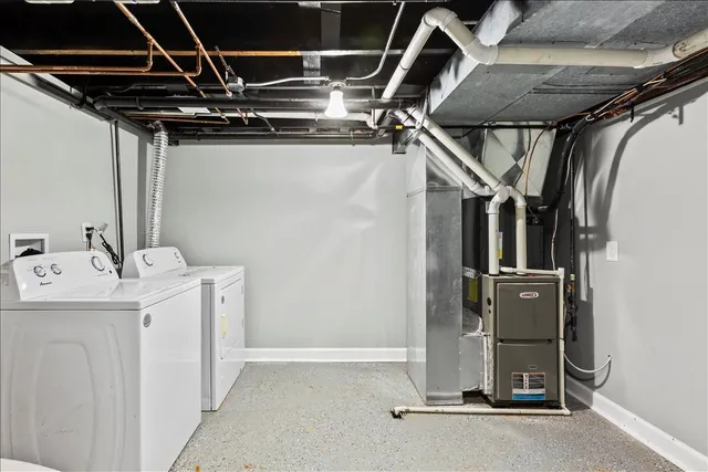 $3,950 | 2N361 Diane Avenue, Glendale Heights, IL 60139