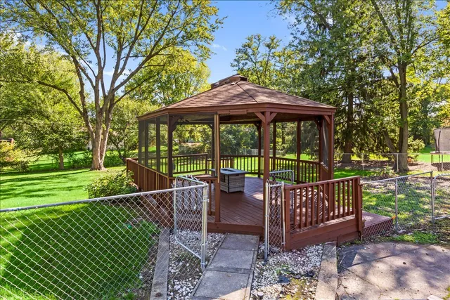 $3,950 | 2N361 Diane Avenue, Glendale Heights, IL 60139