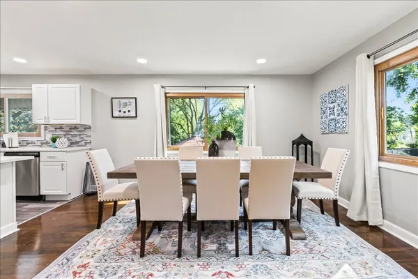 $3,950 | 2N361 Diane Avenue, Glendale Heights, IL 60139