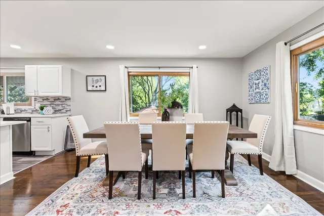 $3,950 | 2N361 Diane Avenue, Glendale Heights, IL 60139