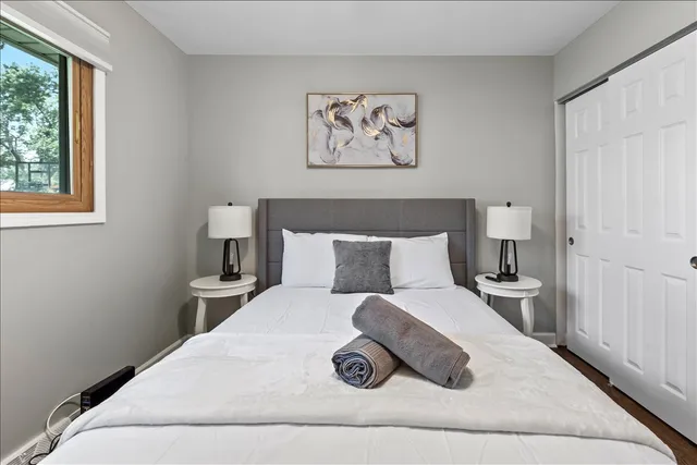 $3,950 | 2N361 Diane Avenue, Glendale Heights, IL 60139