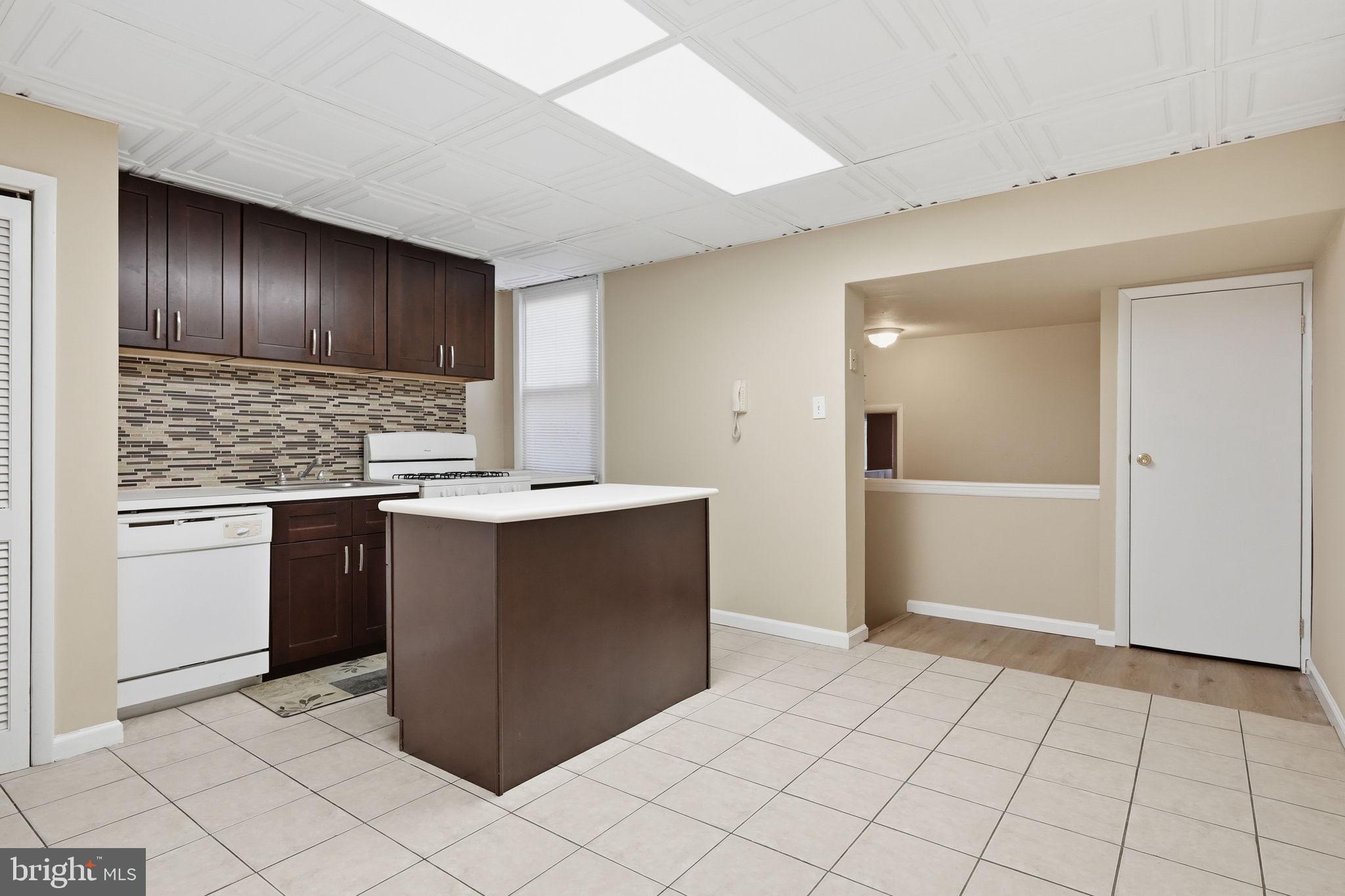 455 Fairmount Avenue Philadelphia, PA 19123 - Photo 25 of 67