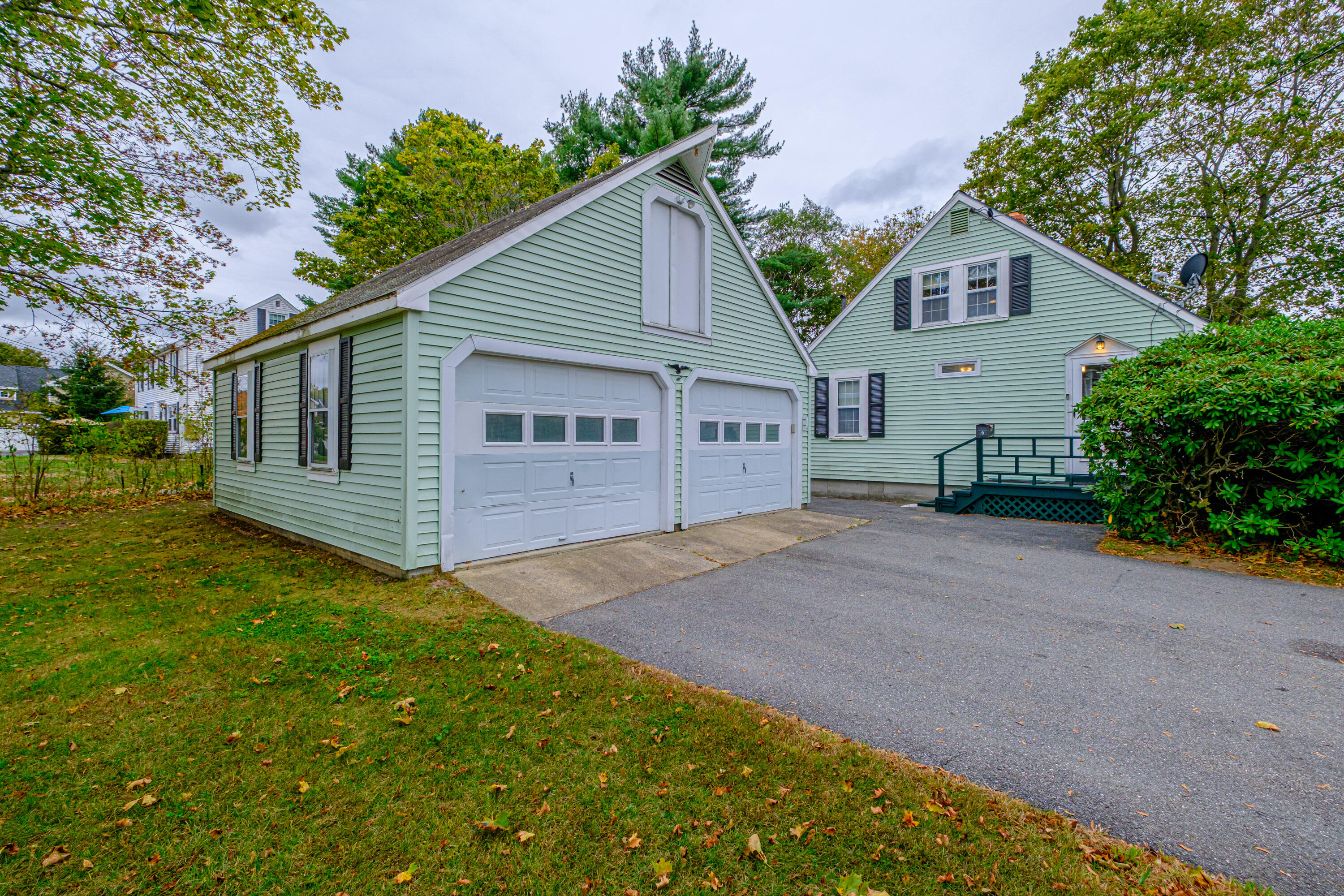 9 Ridgeway Avenue Gorham, ME 04038 - Photo 6 of 66 20251013gp-61008