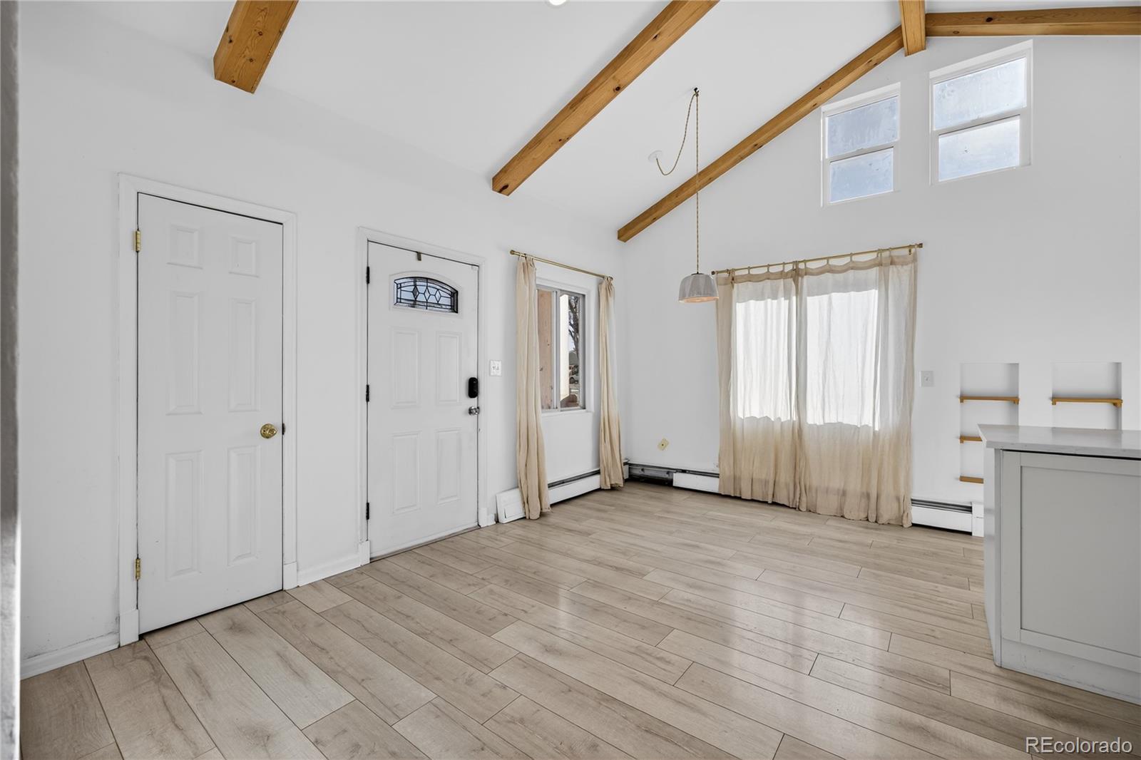 2375 Hanover Street Aurora, CO 80010 - Photo 3 of 36