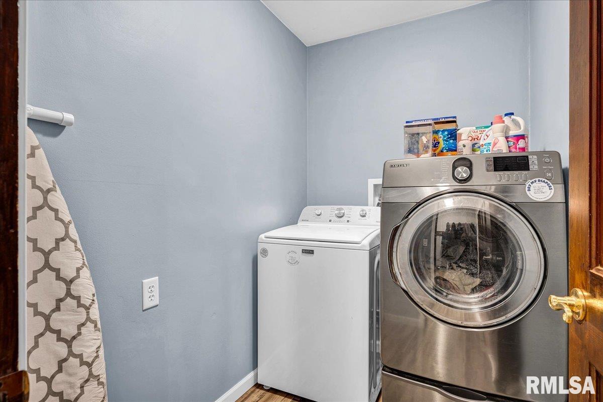 14927 North Ivy Lake Road Chillicothe, IL 61523 - Photo 13 of 37