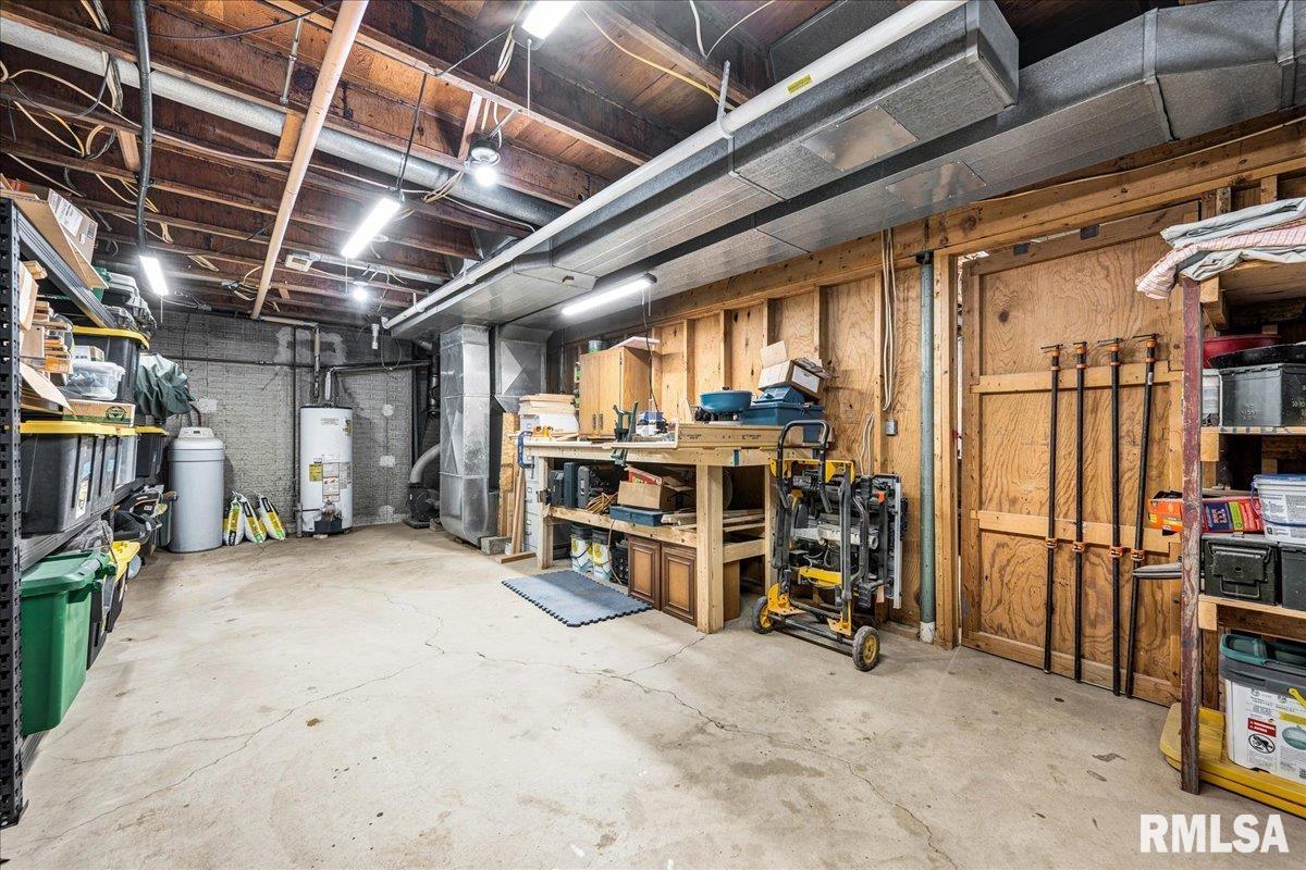 14927 North Ivy Lake Road Chillicothe, IL 61523 - Photo 20 of 37